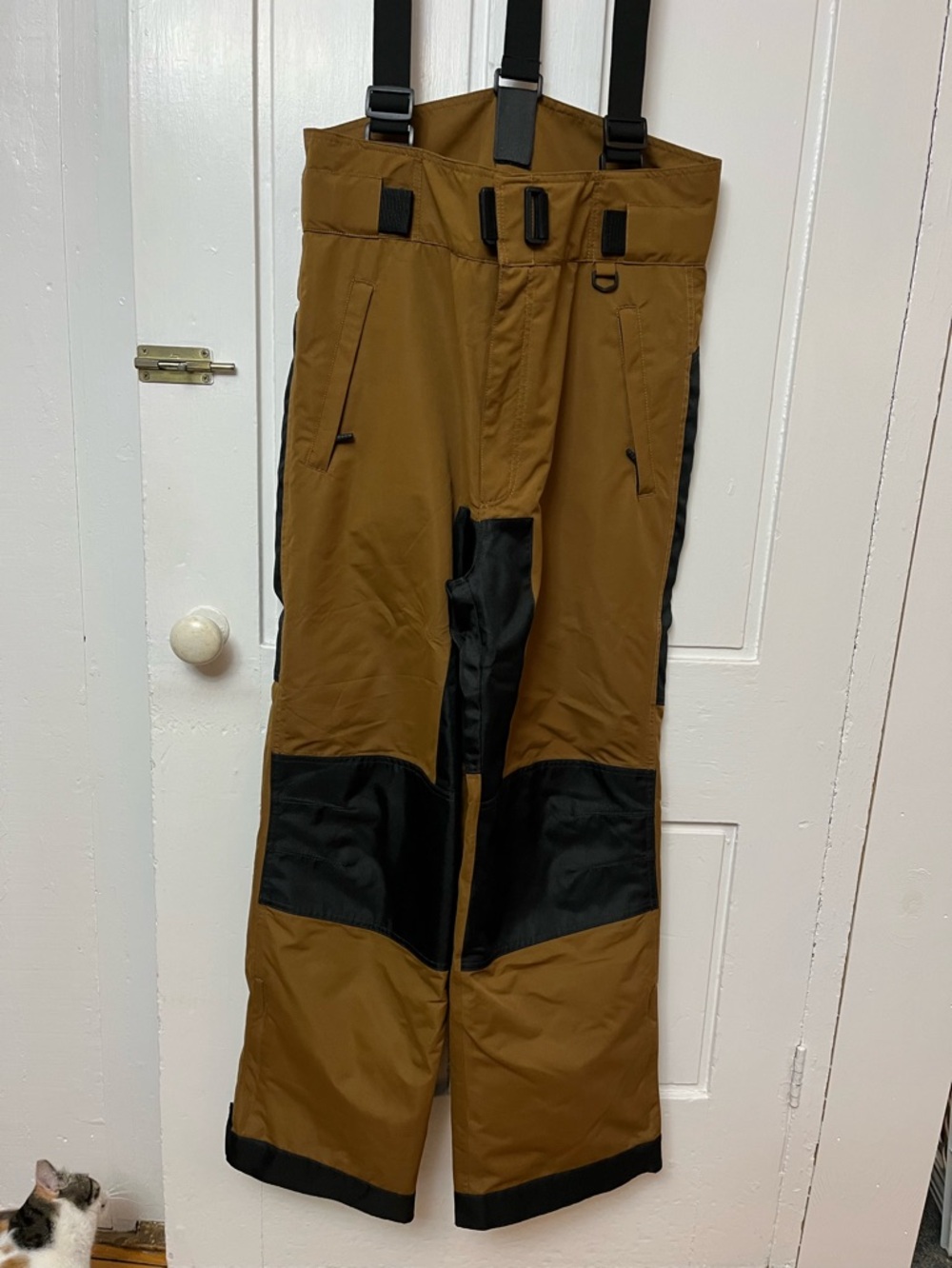 Like New Men's canvas Insulated Snow Pants suspenders